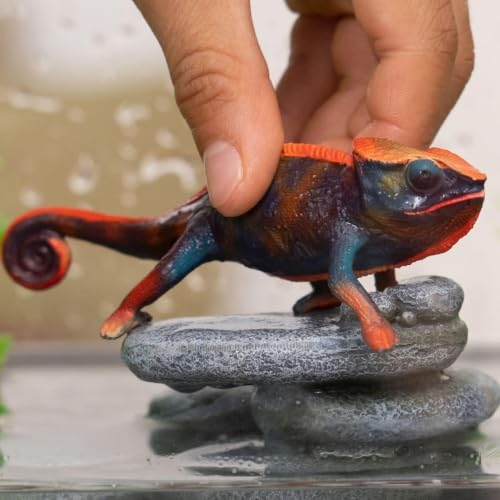 Schleich Wild Life - Chameleon Toy Figurine - Kids Ages 3+ | 14858 - style: Chameleon
