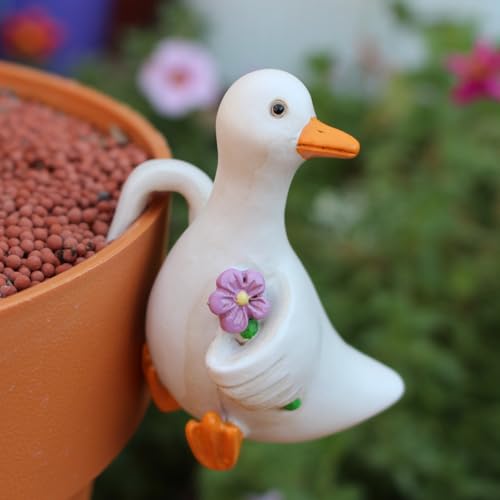 Set of 3 Cute Climbing Duck Garden Statues Flower Pot Hugger, Funny Resin Hanging Goose Figurines Outdoor Planter Pot Decorations for Home Patio Lawn Yard Ornaments
