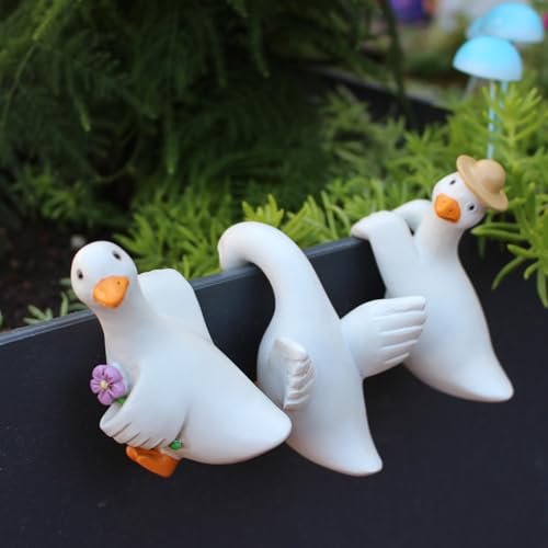 Set of 3 Cute Climbing Duck Garden Statues Flower Pot Hugger, Funny Resin Hanging Goose Figurines Outdoor Planter Pot Decorations for Home Patio Lawn Yard Ornaments