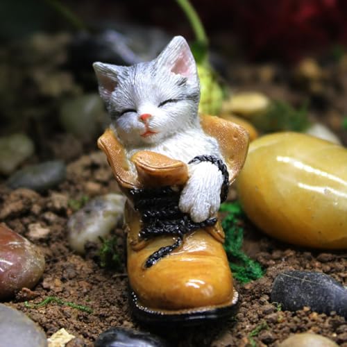 2pcs Decorative Sleeping Cat in Boot Garden Figurine, Tan Resin Boots with Gray Cats, Indoor Outdoor Decor, Gifts for Women Mom Grandma - color: 2pcs Cat Boots