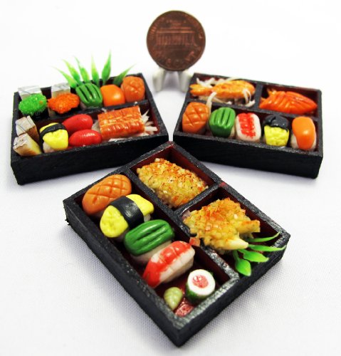 Set 3 Handmade Miniature Sushi Bento – 1:6 Scale Realistic Clay Japanese Food for Dollhouses, Doll Accessories, DIY Crafts & Collectible Miniature Kitchen Decor for Individuals Aged 14 and Above