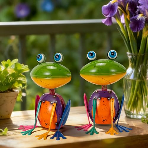 Frog Garden Decor Metal Yard Art - color: Green Frog