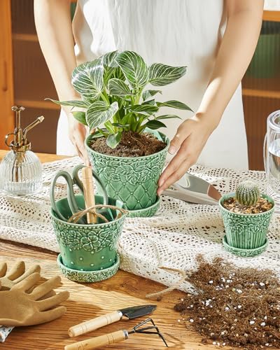 Metahom Ceramic Plant Pots Set of 3, Green Color, Embossed Design - color: Green