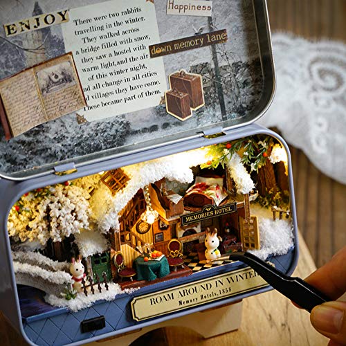 MAGQOO 3D Wooden Dollhouse Miniature DIY Doll House Kit with Furniture,1:24 DIY Box Theater Kit (Roam in The Winter) - color: Roam in the Winter