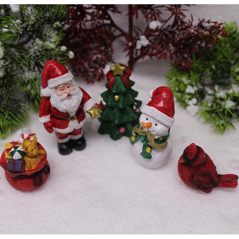 Christmas Miniature Figurines, Small Resin Santa Claus Ornaments Christmas Miniature Ornament Resin for Winter New Year Holiday Party Favors Decorations